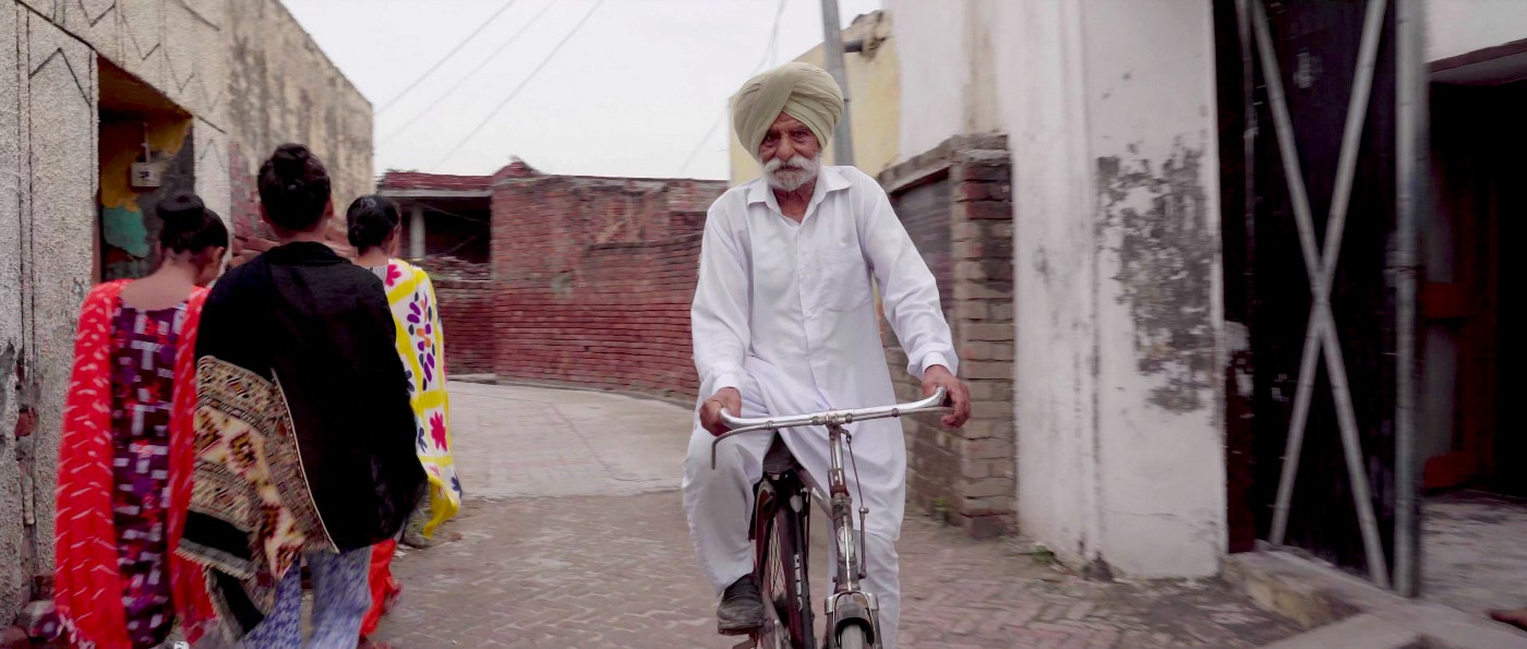 Action shot of a patient named Harnanth Singh who offered to share his story